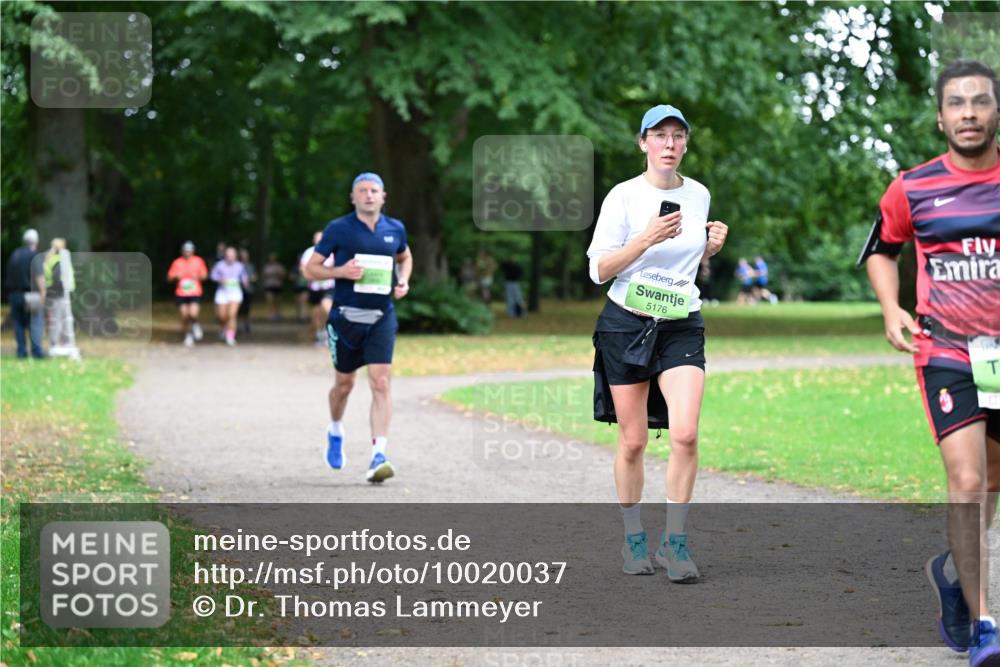 30.08.2026 - Blankeneser Heldenlauf Dr. Thomas Lammeyer http://msf.ph/oto/10020037 30.08.2026 10:10:44 Laufen 5176 meine-sportfotos.de