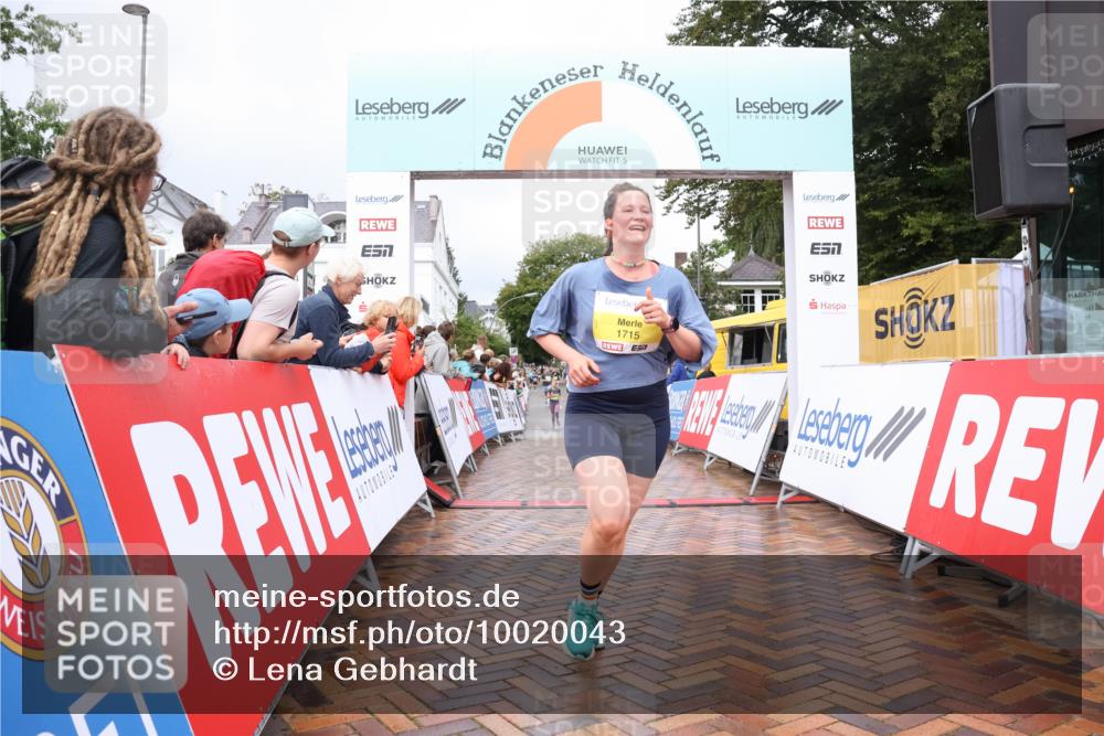 30.08.2026 - Blankeneser Heldenlauf Lena Gebhardt http://msf.ph/oto/10020043 30.08.2026 09:42:41 Ziel 1405, 1546, 1715, 1743 meine-sportfotos.de