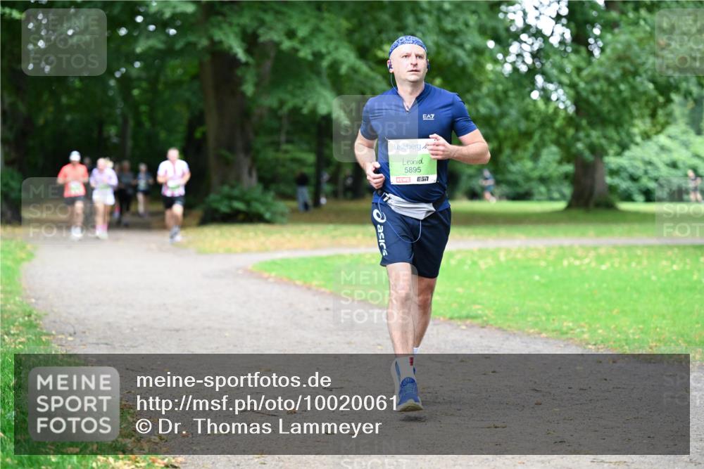 30.08.2026 - Blankeneser Heldenlauf Dr. Thomas Lammeyer http://msf.ph/oto/10020061 30.08.2026 10:10:47 Laufen 7, 5895, 57 meine-sportfotos.de