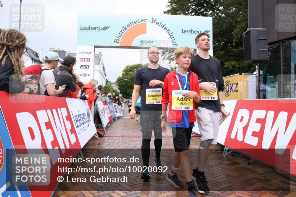 30.08.2026 - Blankeneser Heldenlauf Lena Gebhardt http://msf.ph/oto/10020092 30.08.2026 09:42:56 Ziel 1084, 1219, 1631, 1632, 1652, 1653, 1770, 1771, 1772 meine-sportfotos.de