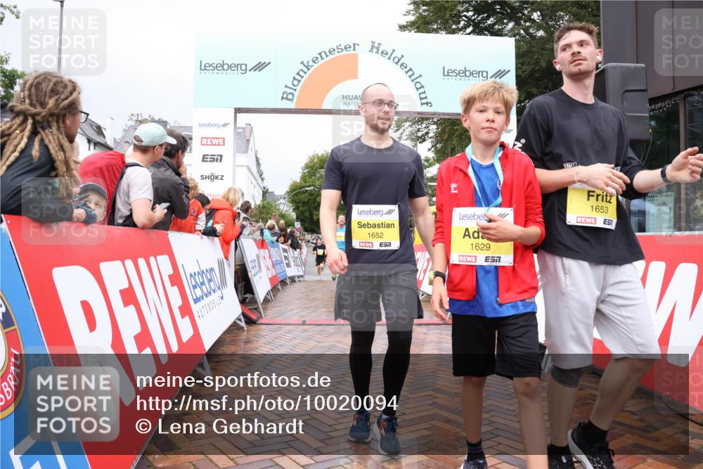 30.08.2026 - Blankeneser Heldenlauf Lena Gebhardt http://msf.ph/oto/10020094 30.08.2026 09:42:56 Ziel 1084, 1219, 1631, 1632, 1652, 1653, 1770, 1771, 1772 meine-sportfotos.de