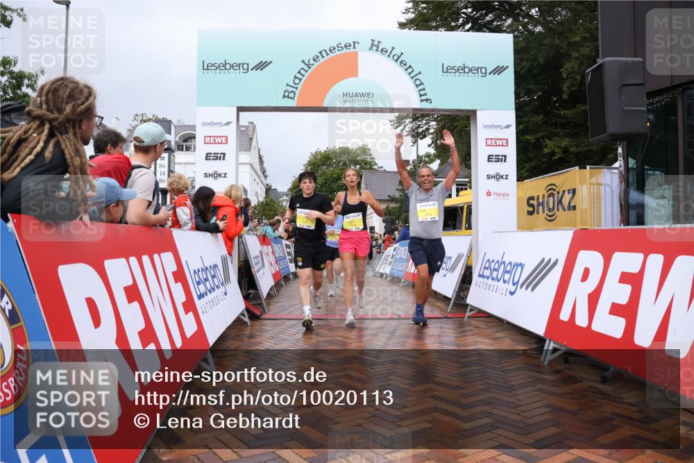 30.08.2026 - Blankeneser Heldenlauf Lena Gebhardt http://msf.ph/oto/10020113 30.08.2026 09:43:01 Ziel 1027, 1084, 1155, 1163, 1363, 1652, 1653, 1770, 1771, 1772 meine-sportfotos.de