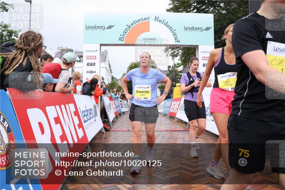 30.08.2026 - Blankeneser Heldenlauf Lena Gebhardt http://msf.ph/oto/10020125 30.08.2026 09:43:04 Ziel 1027, 1084, 1155, 1163, 1363, 1770, 1771, 1772 meine-sportfotos.de