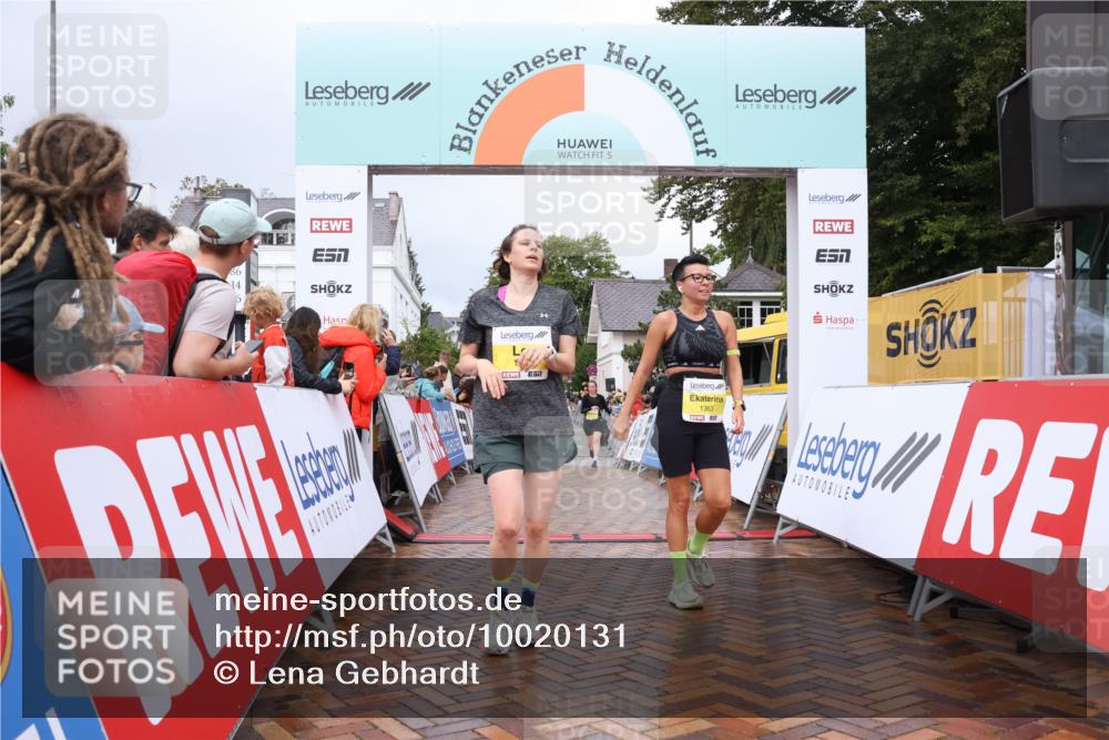 30.08.2026 - Blankeneser Heldenlauf Lena Gebhardt http://msf.ph/oto/10020131 30.08.2026 09:43:07 Ziel 1025, 1027, 1041, 1155, 1163, 1363, 1770, 1771, 1772, 1777 meine-sportfotos.de