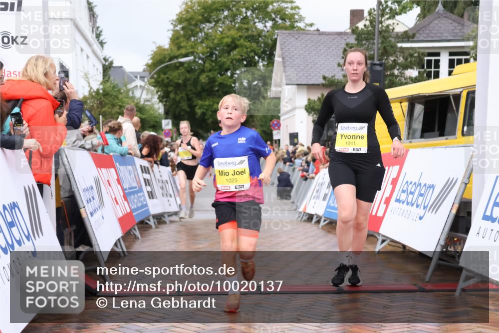 30.08.2026 - Blankeneser Heldenlauf Lena Gebhardt http://msf.ph/oto/10020137 30.08.2026 09:43:09 Ziel 1025, 1027, 1041, 1047, 1155, 1163, 1363, 1488, 1623, 1718, 1777 meine-sportfotos.de