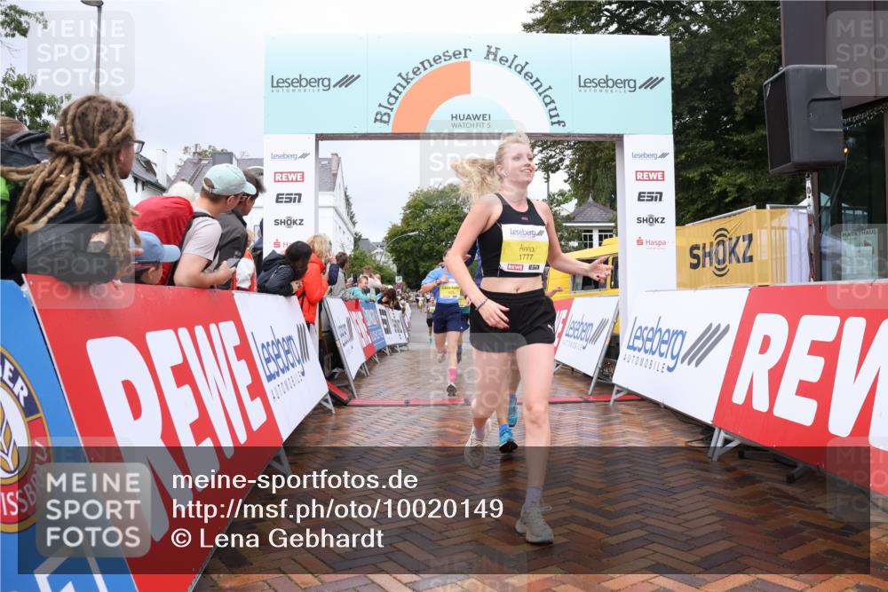 30.08.2026 - Blankeneser Heldenlauf Lena Gebhardt http://msf.ph/oto/10020149 30.08.2026 09:43:13 Ziel 1025, 1041, 1047, 1163, 1363, 1488, 1623, 1663, 1718, 1777 meine-sportfotos.de