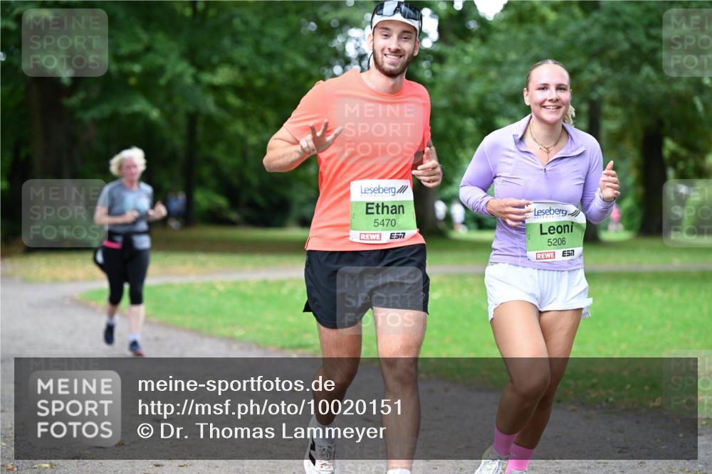 30.08.2026 - Blankeneser Heldenlauf Dr. Thomas Lammeyer http://msf.ph/oto/10020151 30.08.2026 10:11:00 Laufen 5470, 5206, 7 meine-sportfotos.de
