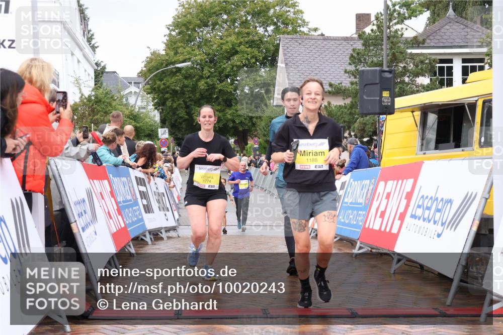 30.08.2026 - Blankeneser Heldenlauf Lena Gebhardt http://msf.ph/oto/10020243 30.08.2026 09:43:42 Ziel 1188, 1360, 1361, 1526, 1661, 1691, 1774 meine-sportfotos.de