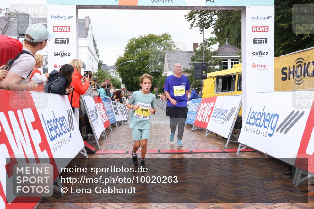 30.08.2026 - Blankeneser Heldenlauf Lena Gebhardt http://msf.ph/oto/10020263 30.08.2026 09:43:48 Ziel 1174, 1184, 1188, 1461, 1526, 1691, 1774 meine-sportfotos.de
