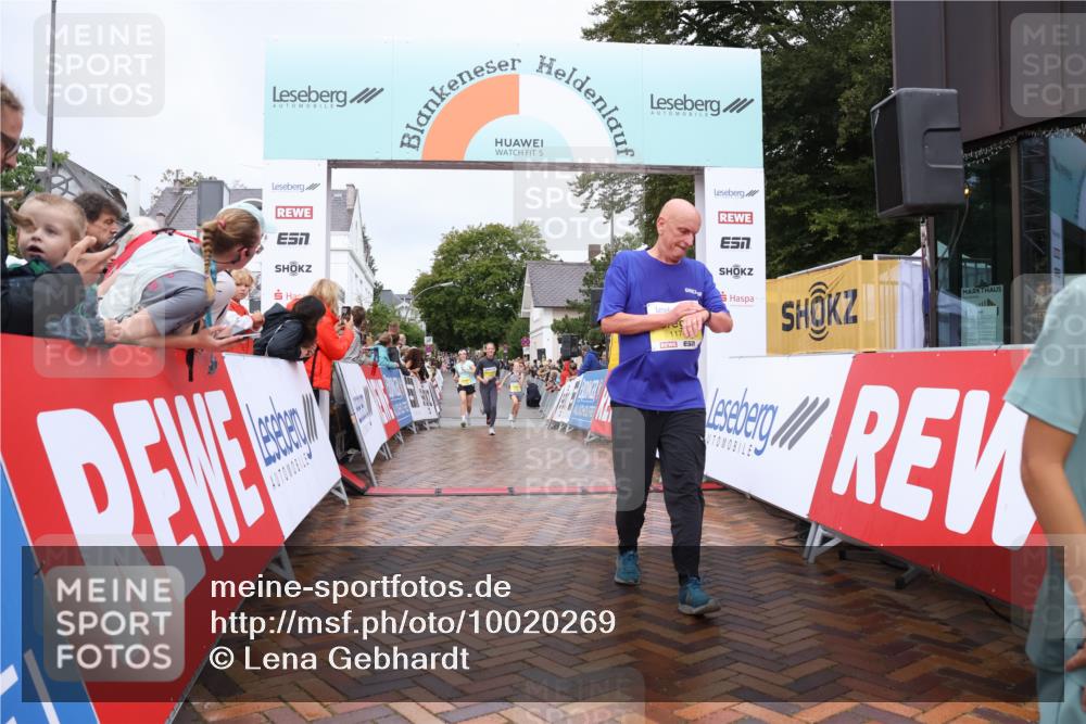 30.08.2026 - Blankeneser Heldenlauf Lena Gebhardt http://msf.ph/oto/10020269 30.08.2026 09:43:50 Ziel 1174, 1184, 1461, 1526, 1691, 1738, 1774 meine-sportfotos.de