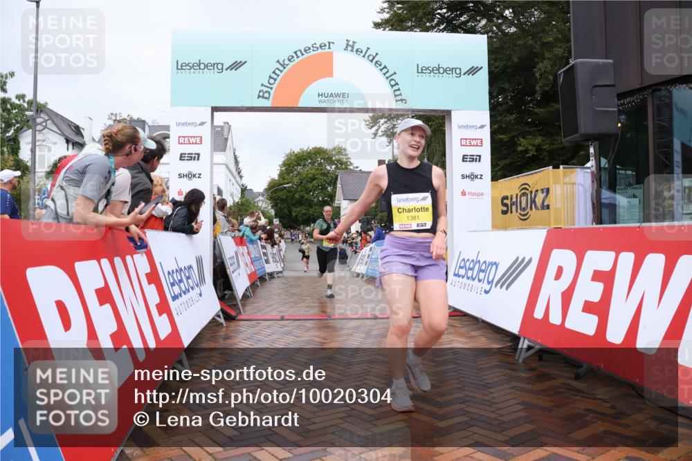 30.08.2026 - Blankeneser Heldenlauf Lena Gebhardt http://msf.ph/oto/10020304 30.08.2026 09:44:00 Ziel 1061, 1184, 1381, 1397, 1461, 1513, 1738 meine-sportfotos.de