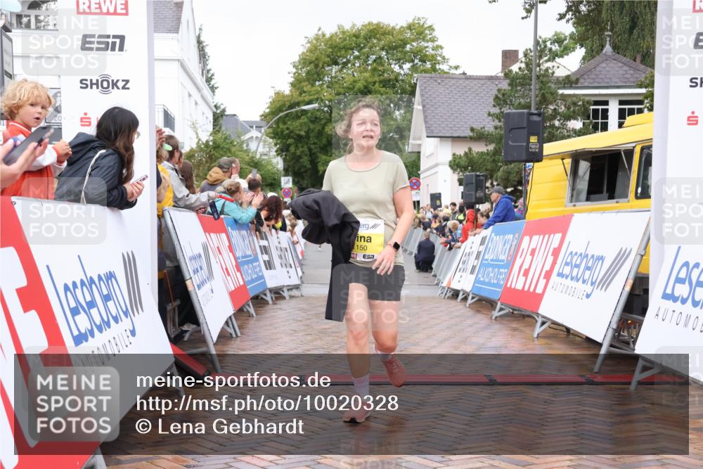 30.08.2026 - Blankeneser Heldenlauf Lena Gebhardt http://msf.ph/oto/10020328 30.08.2026 09:44:07 Ziel 1150, 1202, 1397, 1513 meine-sportfotos.de