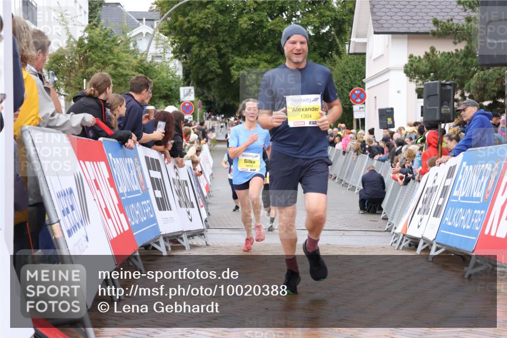 30.08.2026 - Blankeneser Heldenlauf Lena Gebhardt http://msf.ph/oto/10020388 30.08.2026 09:44:23 Ziel 1024, 1095, 1096, 1182, 1304, 1613, 1650, 1756 meine-sportfotos.de
