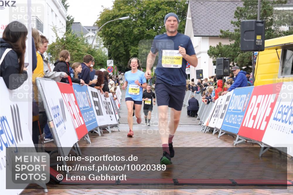 30.08.2026 - Blankeneser Heldenlauf Lena Gebhardt http://msf.ph/oto/10020389 30.08.2026 09:44:23 Ziel 1024, 1095, 1096, 1182, 1304, 1613, 1650, 1756 meine-sportfotos.de