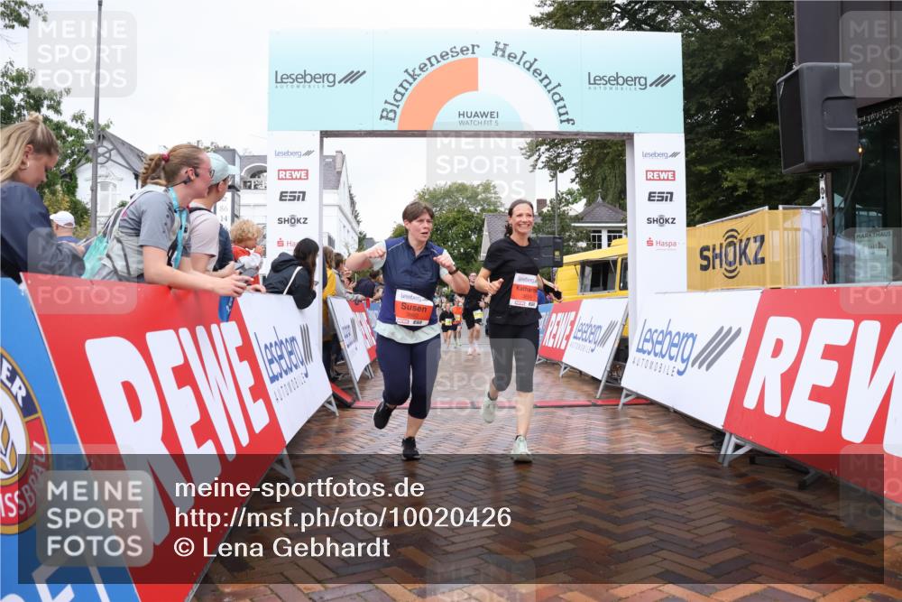 30.08.2026 - Blankeneser Heldenlauf Lena Gebhardt http://msf.ph/oto/10020426 30.08.2026 09:44:32 Ziel 1024, 1216, 1475, 1613, 1625, 3659, 3660 meine-sportfotos.de