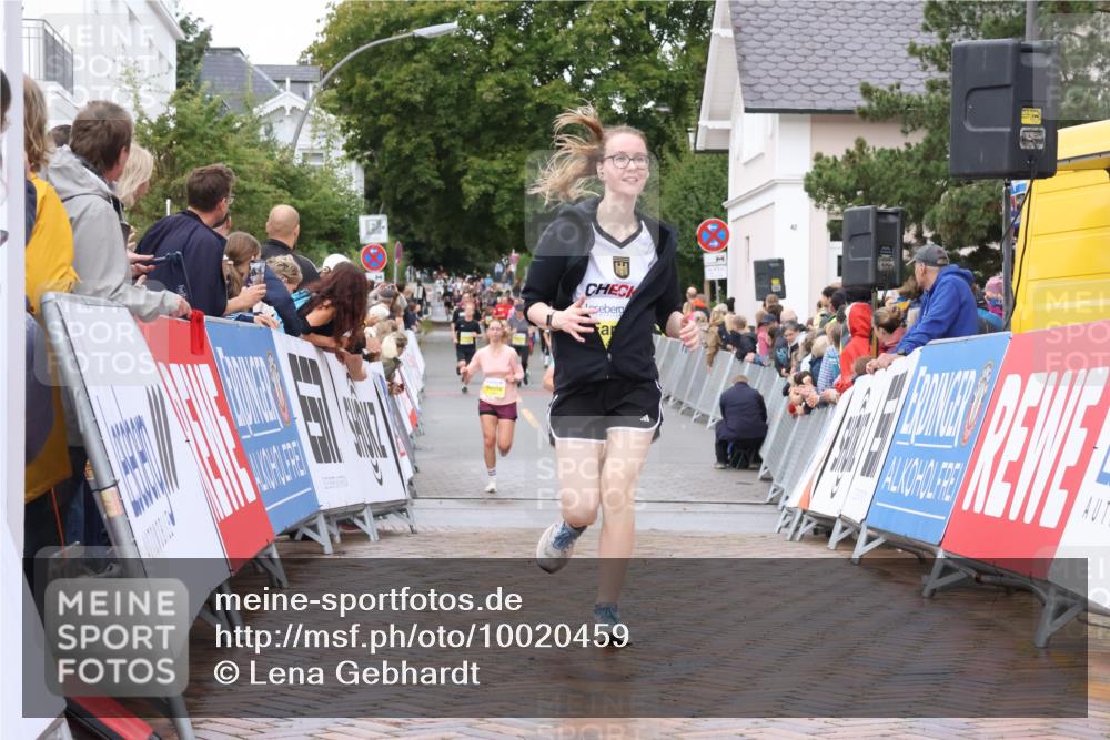 30.08.2026 - Blankeneser Heldenlauf Lena Gebhardt http://msf.ph/oto/10020459 30.08.2026 09:44:40 Ziel 1216, 1475, 1497, 1625 meine-sportfotos.de