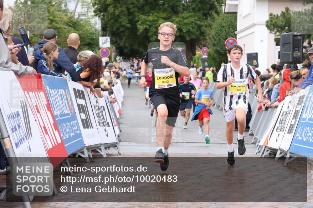 30.08.2026 - Blankeneser Heldenlauf Lena Gebhardt http://msf.ph/oto/10020483 30.08.2026 09:44:49 Ziel 1038, 1187, 1497, 1643, 1759 meine-sportfotos.de