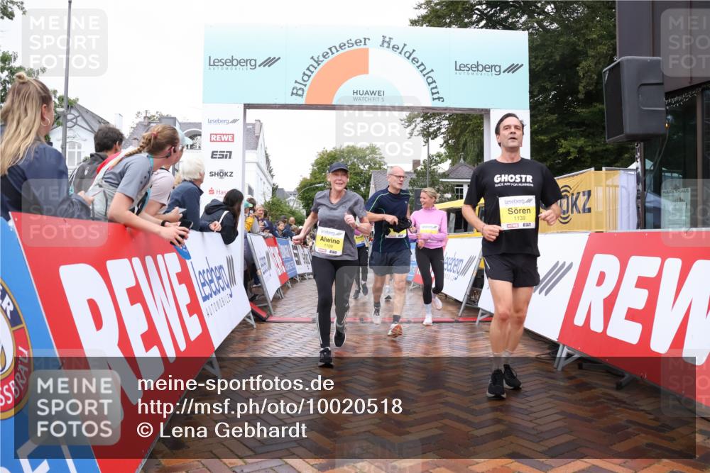 30.08.2026 - Blankeneser Heldenlauf Lena Gebhardt http://msf.ph/oto/10020518 30.08.2026 09:44:58 Ziel 1026, 1109, 1131, 1139, 1187, 1319, 1414, 1478, 1581, 1806, 1807, 3539, 3701 meine-sportfotos.de