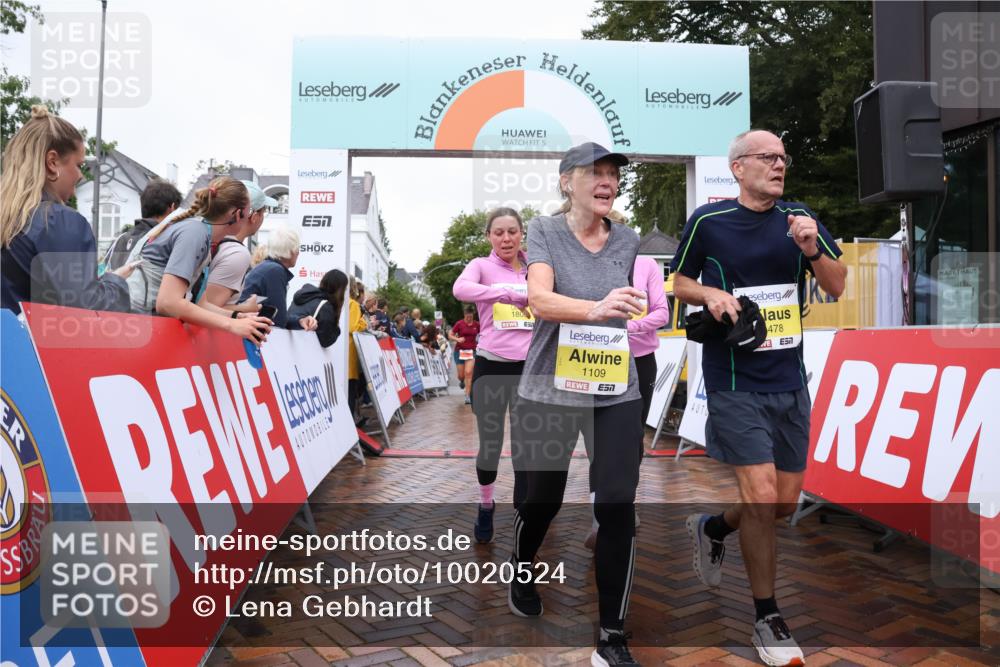 30.08.2026 - Blankeneser Heldenlauf Lena Gebhardt http://msf.ph/oto/10020524 30.08.2026 09:44:59 Ziel 1026, 1109, 1131, 1139, 1319, 1414, 1478, 1581, 1806, 1807, 3539, 3701 meine-sportfotos.de