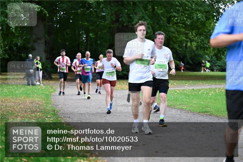 30.08.2026 - Blankeneser Heldenlauf Dr. Thomas Lammeyer http://msf.ph/oto/10020533 30.08.2026 10:11:38 Laufen 5157, 142, 5292, 5885 meine-sportfotos.de