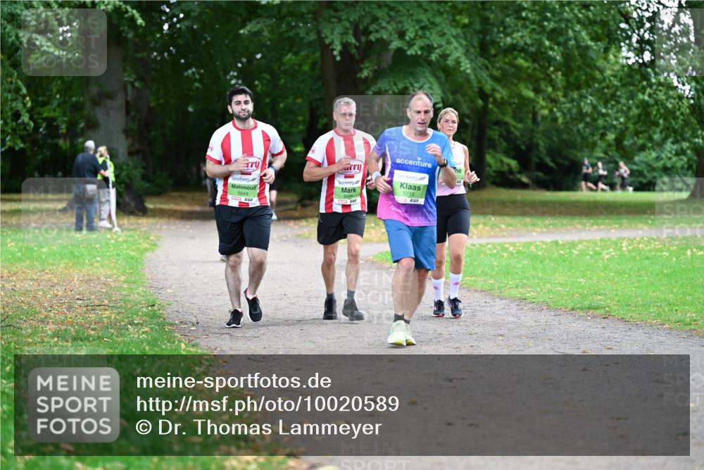 30.08.2026 - Blankeneser Heldenlauf Dr. Thomas Lammeyer http://msf.ph/oto/10020589 30.08.2026 10:11:42 Laufen 5649, 5666, 5715 meine-sportfotos.de