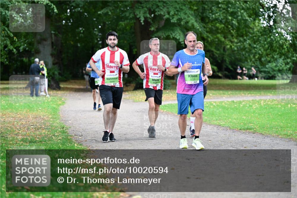 30.08.2026 - Blankeneser Heldenlauf Dr. Thomas Lammeyer http://msf.ph/oto/10020594 30.08.2026 10:11:43 Laufen 5666, 5649, 5715, 711 meine-sportfotos.de