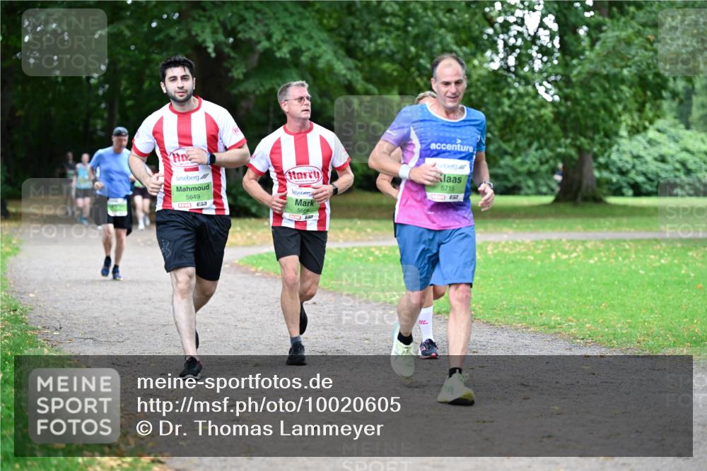 30.08.2026 - Blankeneser Heldenlauf Dr. Thomas Lammeyer http://msf.ph/oto/10020605 30.08.2026 10:11:44 Laufen 5649, 5666, 7, 5715 meine-sportfotos.de