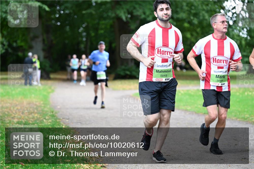 30.08.2026 - Blankeneser Heldenlauf Dr. Thomas Lammeyer http://msf.ph/oto/10020612 30.08.2026 10:11:45 Laufen 160, 688, 5649, 5666, 7 meine-sportfotos.de