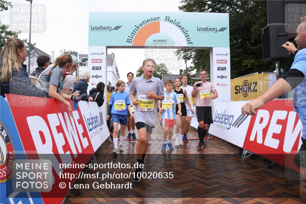 30.08.2026 - Blankeneser Heldenlauf Lena Gebhardt http://msf.ph/oto/10020635 30.08.2026 09:45:32 Ziel 1056, 1100, 1117, 1185, 1199, 1204, 1354, 1379, 1419, 1420, 1455, 1600, 1608, 1710, 1754, 1764, 3625 meine-sportfotos.de