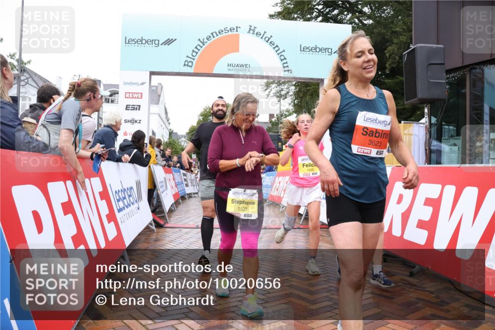 30.08.2026 - Blankeneser Heldenlauf Lena Gebhardt http://msf.ph/oto/10020656 30.08.2026 09:45:39 Ziel 1100, 1117, 1204, 1234, 1305, 1354, 1505, 1506, 1600, 1608, 1764, 3526, 3647, 3648, 3733 meine-sportfotos.de