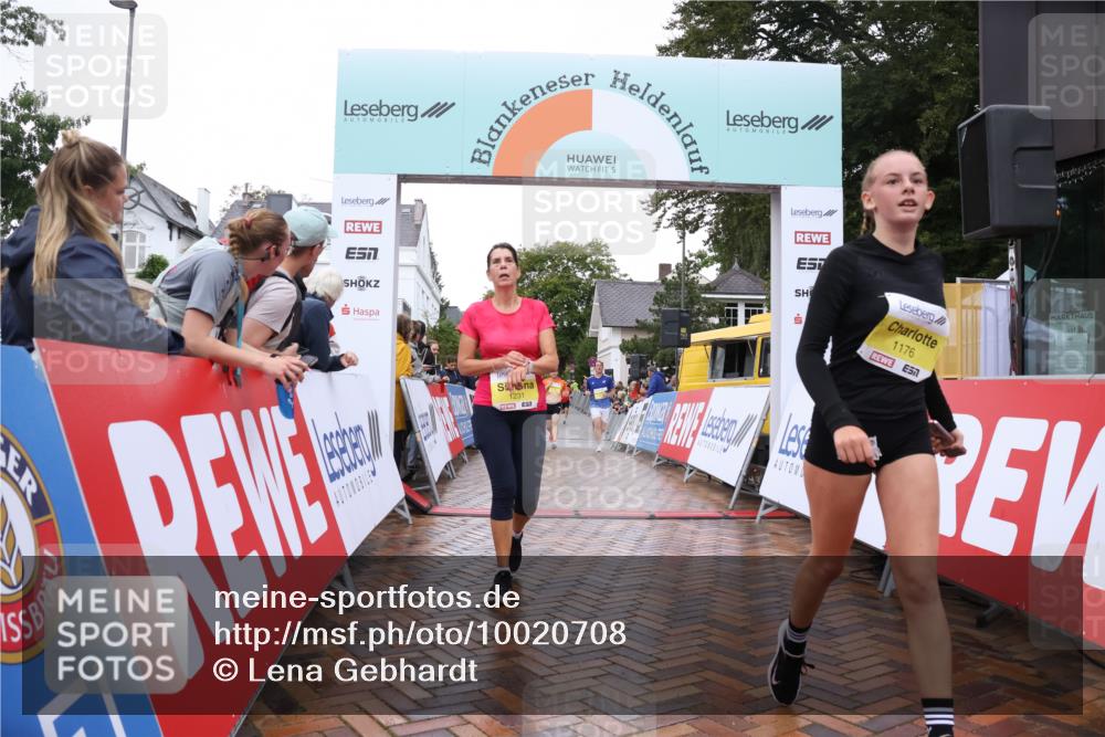 30.08.2026 - Blankeneser Heldenlauf Lena Gebhardt http://msf.ph/oto/10020708 30.08.2026 09:45:53 Ziel 1033, 1164, 1176, 1191, 1231, 1346, 1690 meine-sportfotos.de