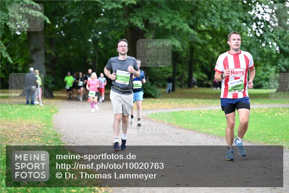 30.08.2026 - Blankeneser Heldenlauf Dr. Thomas Lammeyer http://msf.ph/oto/10020763 30.08.2026 10:12:00 Laufen 5496, 5652 meine-sportfotos.de