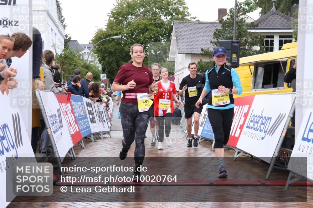 30.08.2026 - Blankeneser Heldenlauf Lena Gebhardt http://msf.ph/oto/10020764 30.08.2026 09:46:18 Ziel 1143, 1218, 1283, 1299, 1483, 1584, 1651, 1730, 3716 meine-sportfotos.de