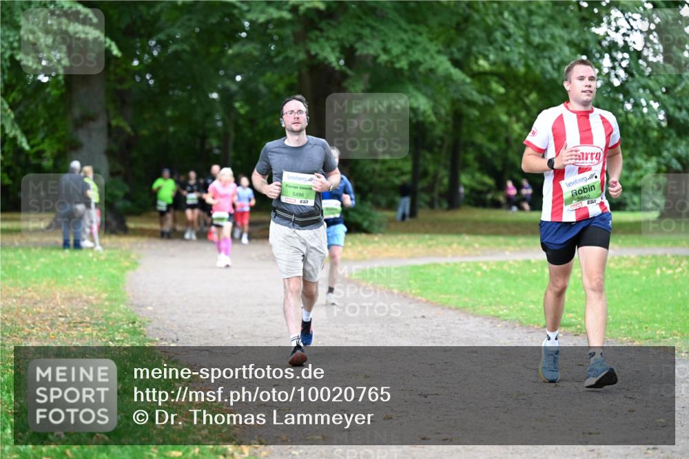 30.08.2026 - Blankeneser Heldenlauf Dr. Thomas Lammeyer http://msf.ph/oto/10020765 30.08.2026 10:12:00 Laufen 5496, 5652 meine-sportfotos.de