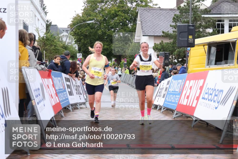 30.08.2026 - Blankeneser Heldenlauf Lena Gebhardt http://msf.ph/oto/10020793 30.08.2026 09:46:27 Ziel 1037, 1143, 1238, 1277, 1283, 1483, 1584, 1651, 1730 meine-sportfotos.de