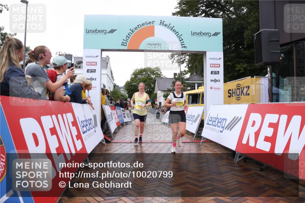 30.08.2026 - Blankeneser Heldenlauf Lena Gebhardt http://msf.ph/oto/10020799 30.08.2026 09:46:28 Ziel 1037, 1238, 1277, 1283, 1483, 1584, 1651, 1730 meine-sportfotos.de