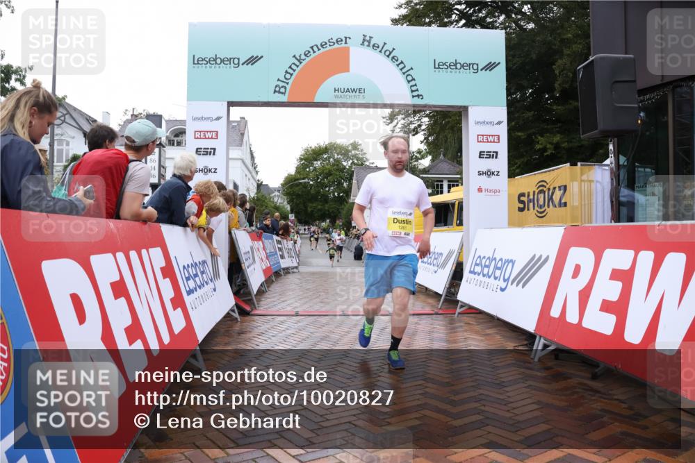 30.08.2026 - Blankeneser Heldenlauf Lena Gebhardt http://msf.ph/oto/10020827 30.08.2026 09:46:36 Ziel 1238, 1261, 1277 meine-sportfotos.de