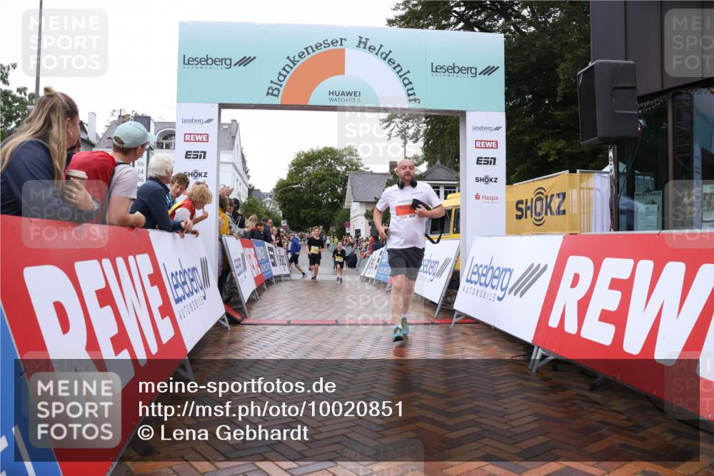 30.08.2026 - Blankeneser Heldenlauf Lena Gebhardt http://msf.ph/oto/10020851 30.08.2026 09:46:45 Ziel 1385, 1572, 1582, 3718 meine-sportfotos.de