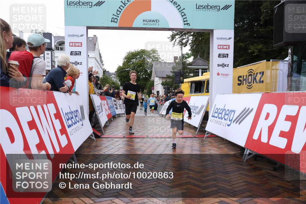 30.08.2026 - Blankeneser Heldenlauf Lena Gebhardt http://msf.ph/oto/10020863 30.08.2026 09:46:48 Ziel 1385, 1519, 1572, 1582, 3718 meine-sportfotos.de