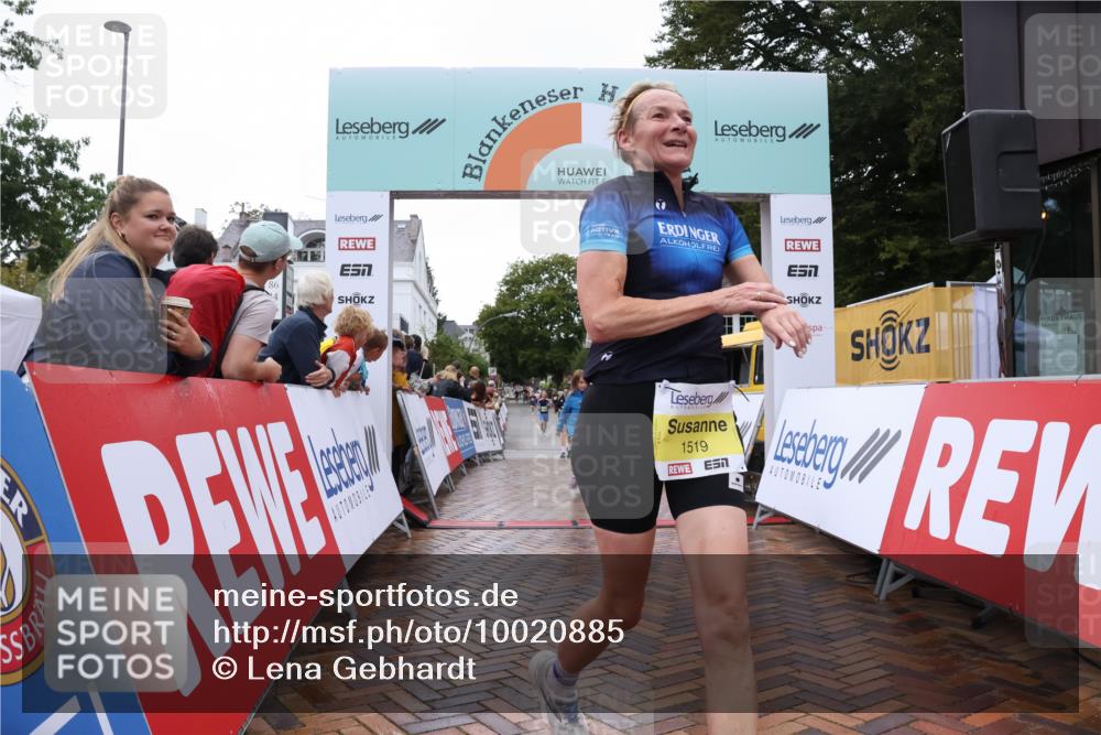 30.08.2026 - Blankeneser Heldenlauf Lena Gebhardt http://msf.ph/oto/10020885 30.08.2026 09:46:52 Ziel 1098, 1385, 1519, 1572, 1799, 3718 meine-sportfotos.de
