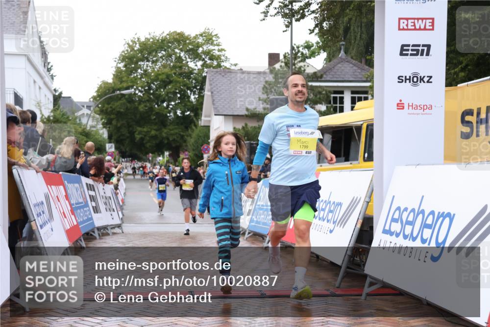 30.08.2026 - Blankeneser Heldenlauf Lena Gebhardt http://msf.ph/oto/10020887 30.08.2026 09:46:53 Ziel 1098, 1385, 1519, 1572, 1799 meine-sportfotos.de