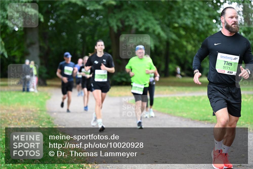 30.08.2026 - Blankeneser Heldenlauf Dr. Thomas Lammeyer http://msf.ph/oto/10020928 30.08.2026 10:12:14 Laufen 5171, 7 meine-sportfotos.de