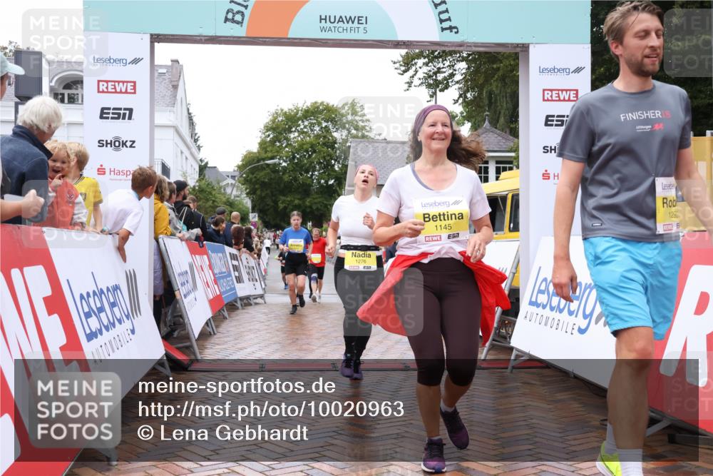 30.08.2026 - Blankeneser Heldenlauf Lena Gebhardt http://msf.ph/oto/10020963 30.08.2026 09:47:19 Ziel 1145, 1273, 1276, 1291, 1292, 1579, 1607, 1723, 1724 meine-sportfotos.de