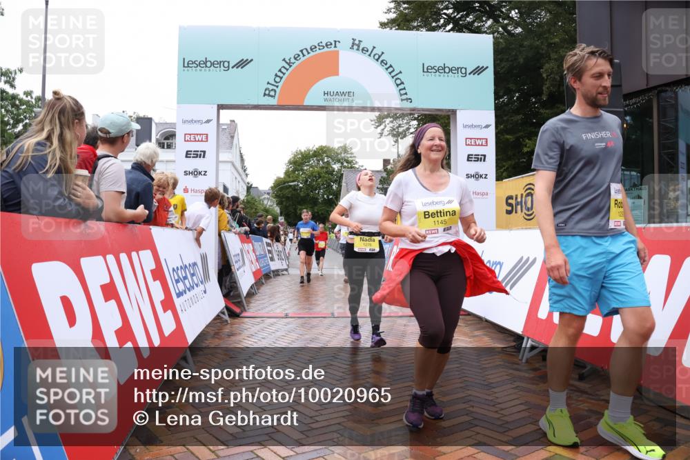 30.08.2026 - Blankeneser Heldenlauf Lena Gebhardt http://msf.ph/oto/10020965 30.08.2026 09:47:20 Ziel 1145, 1273, 1276, 1291, 1292, 1302, 1579, 1607, 1724 meine-sportfotos.de