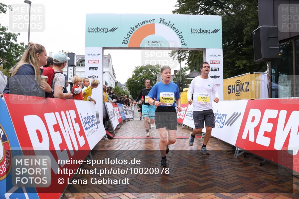 30.08.2026 - Blankeneser Heldenlauf Lena Gebhardt http://msf.ph/oto/10020978 30.08.2026 09:47:23 Ziel 1145, 1175, 1252, 1273, 1276, 1291, 1292, 1302, 1579, 1607 meine-sportfotos.de