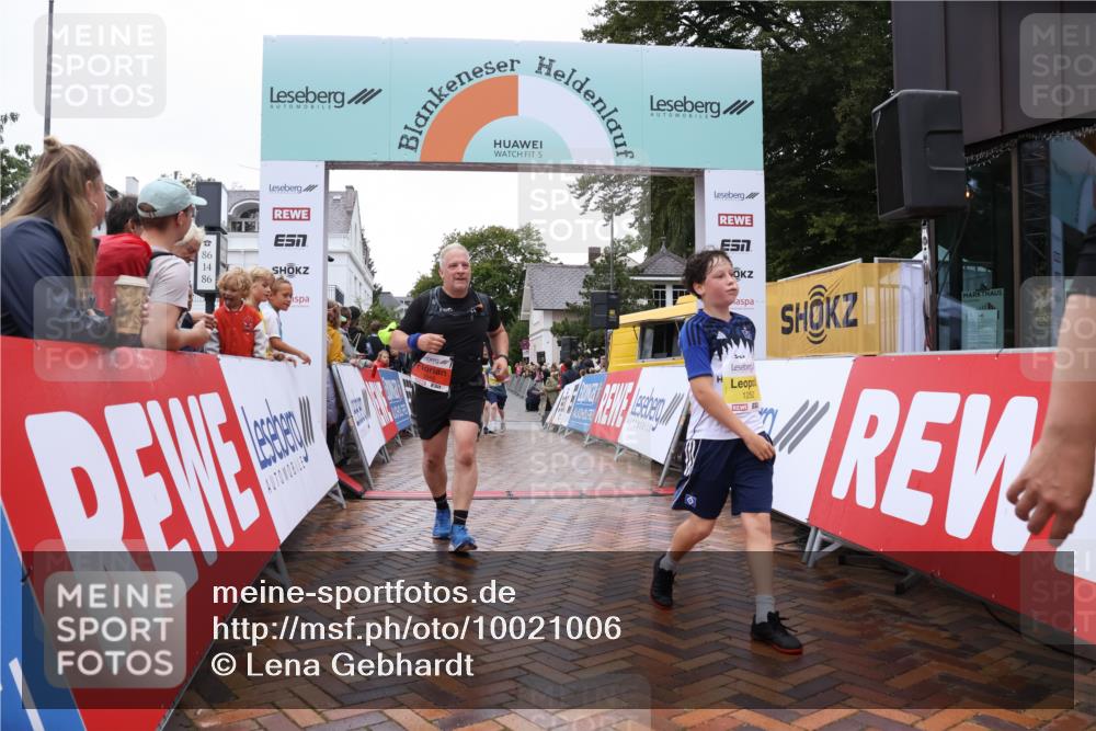 30.08.2026 - Blankeneser Heldenlauf Lena Gebhardt http://msf.ph/oto/10021006 30.08.2026 09:47:29 Ziel 1175, 1252, 1273, 1302, 1459, 1460, 1579, 1607, 3546 meine-sportfotos.de