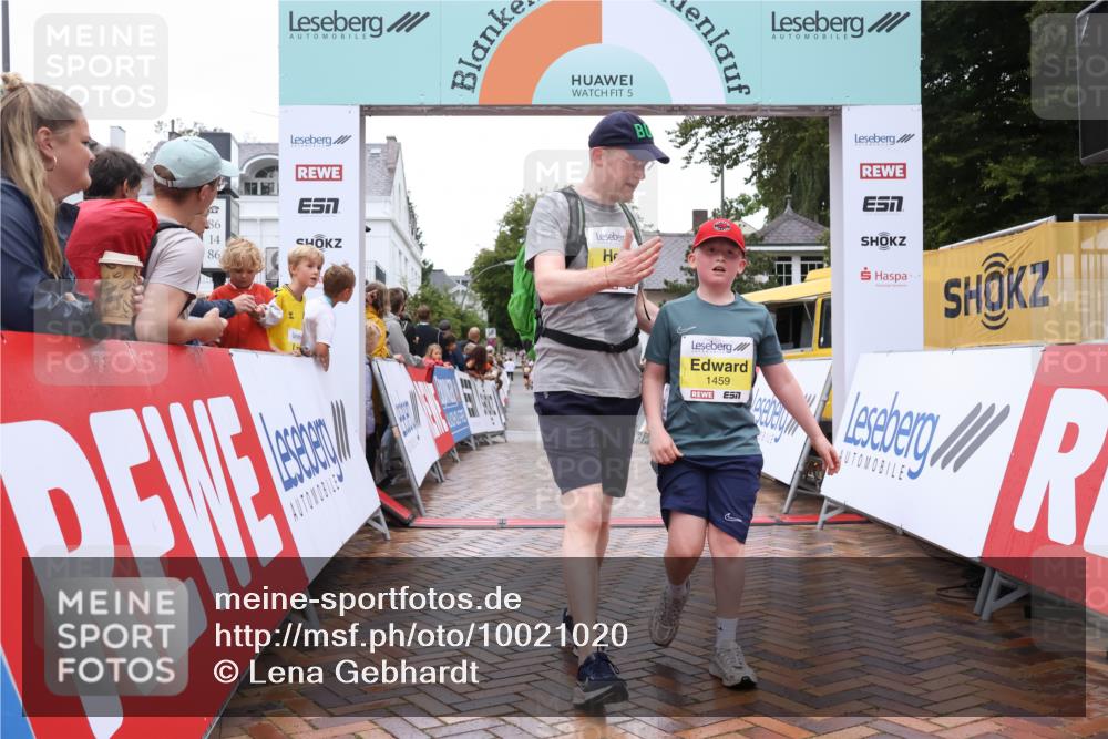 30.08.2026 - Blankeneser Heldenlauf Lena Gebhardt http://msf.ph/oto/10021020 30.08.2026 09:47:34 Ziel 1252, 1459, 1460, 3546 meine-sportfotos.de