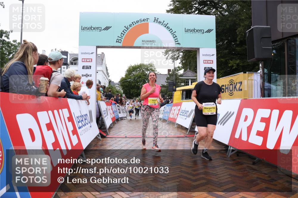 30.08.2026 - Blankeneser Heldenlauf Lena Gebhardt http://msf.ph/oto/10021033 30.08.2026 09:47:42 Ziel 1126, 1265, 1275, 1322, 1735, 1751 meine-sportfotos.de