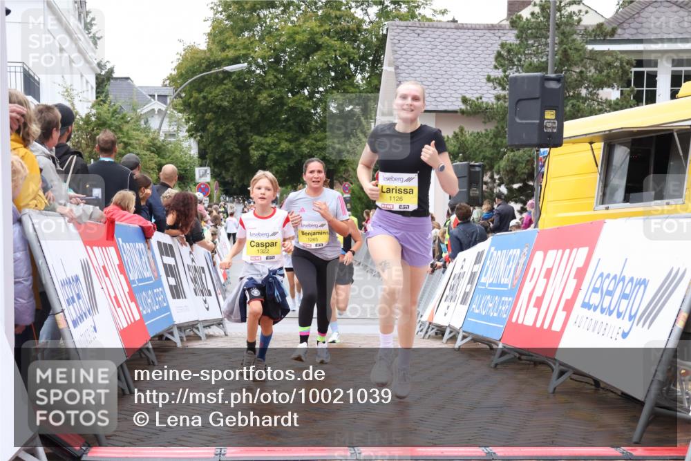 30.08.2026 - Blankeneser Heldenlauf Lena Gebhardt http://msf.ph/oto/10021039 30.08.2026 09:47:44 Ziel 1126, 1265, 1275, 1322, 1735, 1751 meine-sportfotos.de