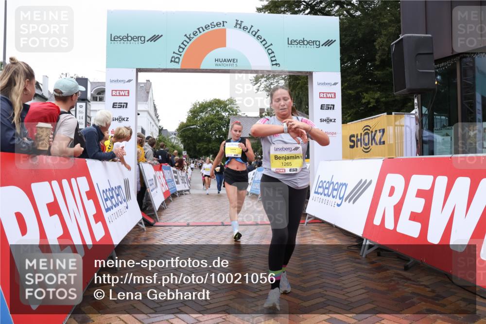 30.08.2026 - Blankeneser Heldenlauf Lena Gebhardt http://msf.ph/oto/10021056 30.08.2026 09:47:47 Ziel 1126, 1137, 1265, 1275, 1286, 1322, 1735, 1751 meine-sportfotos.de